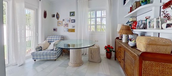 5 bedrooms House in Churriana, Spain No. 184130 25