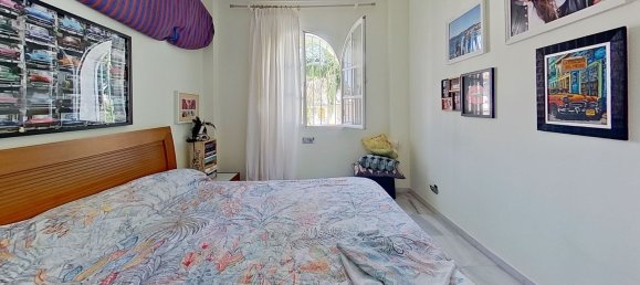 5 bedrooms House in Churriana, Spain No. 184130 17