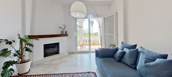 5 bedrooms House in Churriana, Spain No. 184130 4