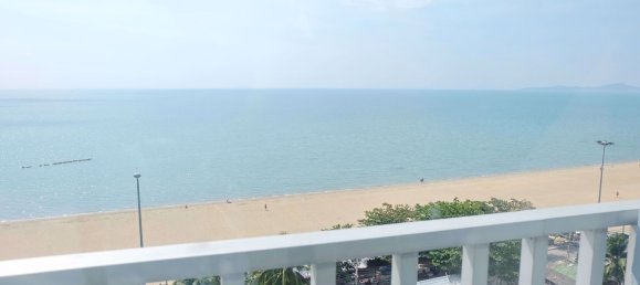 3 bedrooms Condo in Pattaya, Thailand No. 4898 3