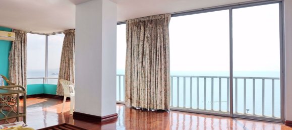 3 bedrooms Condo in Pattaya, Thailand No. 4898 8