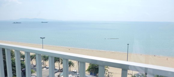 3 bedrooms Condo in Pattaya, Thailand No. 4898 2