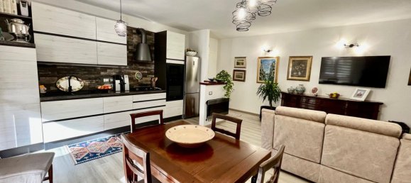 3 Schlafzimmer Wohnung in Scarlino, Italy, Nr. 362801 9