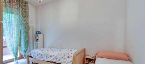 3 rooms Apartment in Padua, Italy No. 281209 14