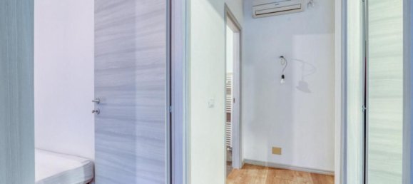 3 rooms Apartment in Padua, Italy No. 281209 17