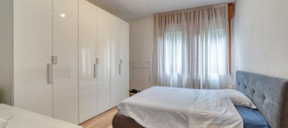 3 rooms Apartment in Padua, Italy No. 281209 13