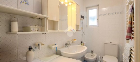 4-Zimmer Wohnung in Florence, Italy, Nr. 269679 13