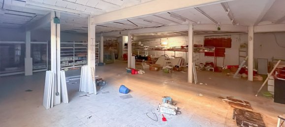 430m² Commercial property in Tossa de Mar, Spain No. 10883 9