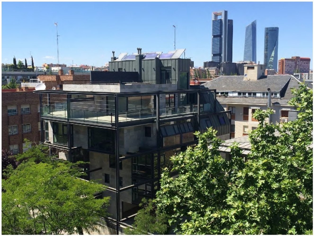 4 bedrooms Penthouse in Madrid, Spain No. 69518