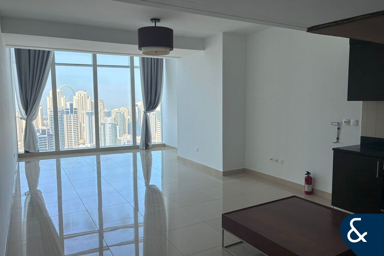 1 bedroom Apartment in Jumeirah Lake Towers, UAE No. 113743