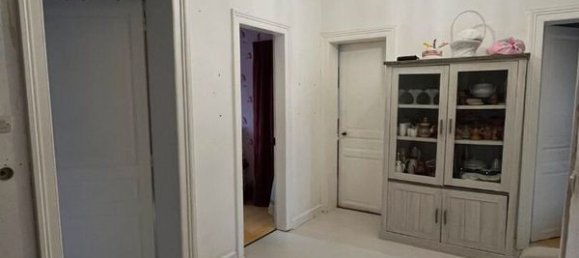 6 bedrooms House in Onnaing, France No. 74950 8