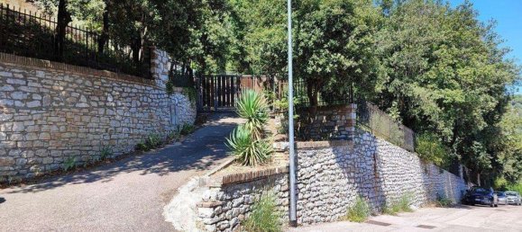 5-Zimmer Wohnung in Perugia, Italy, Nr. 193589 10