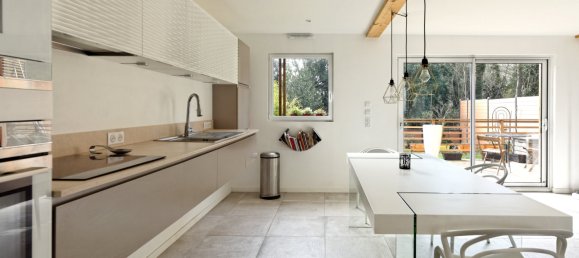 4 bedrooms House in Enghien-les-Bains, France No. 181011 4