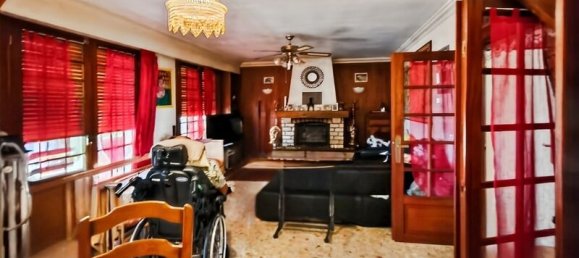 4 bedrooms House in Pierres, France No. 326908 2