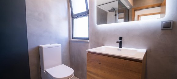 7 bedrooms House in Quarteira, Portugal No. 31928 8