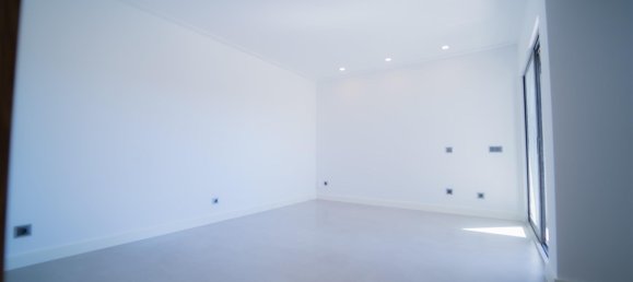 7 bedrooms House in Quarteira, Portugal No. 31928 9