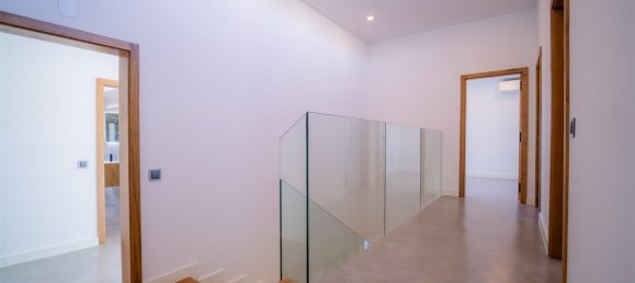 7 bedrooms House in Quarteira, Portugal No. 31928 39