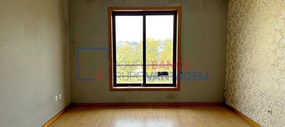 3 Schlafzimmer Wohnung in Oliveira de Azemeis, Portugal, Nr. 11332 10