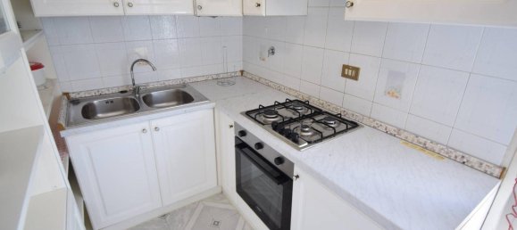 2-salle Appartement à Diano Marina, Italy No. 172886 4