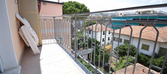 2-salle Appartement à Diano Marina, Italy No. 172886 16