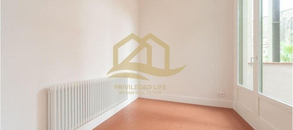 2 bedrooms Apartment in Ciutat Vella, Spain No. 33992 23