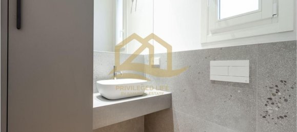 2 bedrooms Apartment in Ciutat Vella, Spain No. 33992 9