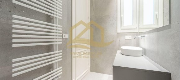 2 bedrooms Apartment in Ciutat Vella, Spain No. 33992 18