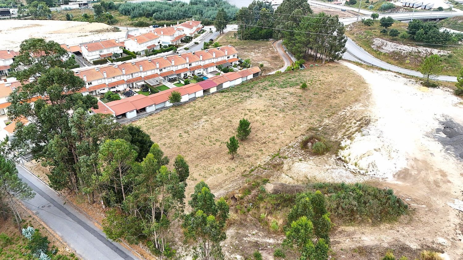  Land in Oliveira de Azemeis, Portugal No. 261568