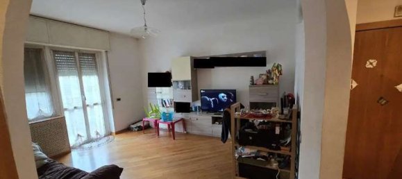 Apartamento de 3 divisões em Como, Italy N.º 2812 5