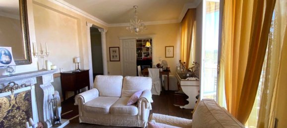 3 bedrooms Apartment in Perugia, Italy No. 280905 2