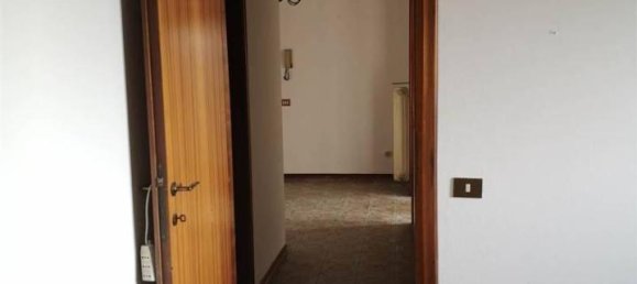 4 rooms Apartment in San Giovanni Valdarno, Italy No. 30522 22