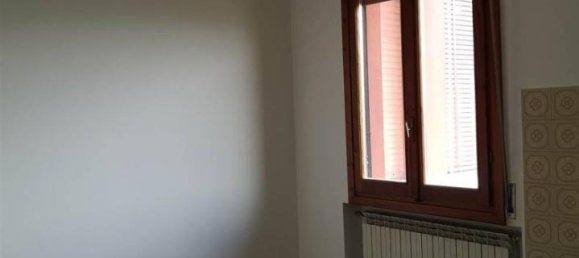 4 rooms Apartment in San Giovanni Valdarno, Italy No. 30522 21