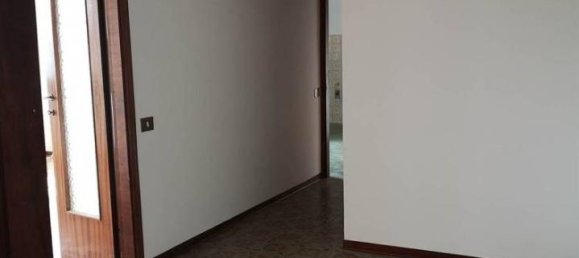 4 rooms Apartment in San Giovanni Valdarno, Italy No. 30522 35