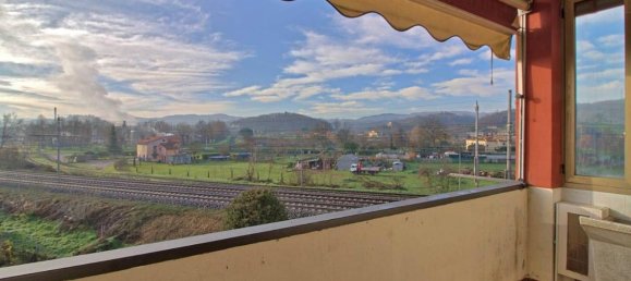 4 rooms Apartment in San Giovanni Valdarno, Italy No. 30522 13