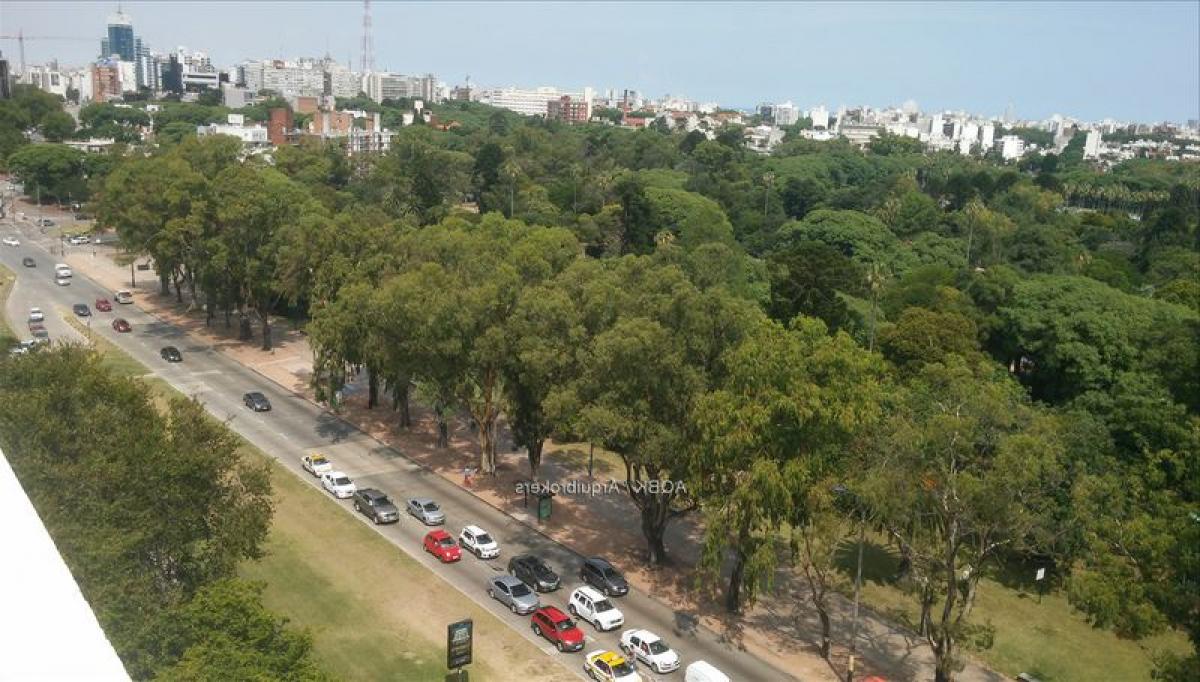 2 bedrooms Apartment in Montevideo, Uruguay No. 2305