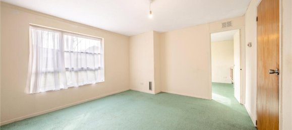 3 bedrooms Commercial property in Colindale, United Kingdom No. 7832 2