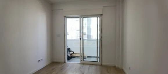 2 bedrooms Apartment in Amadora, Portugal No. 69864 23