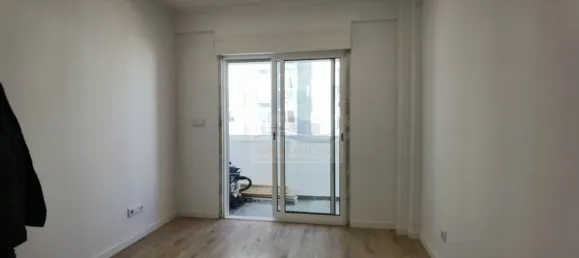 2 bedrooms Apartment in Amadora, Portugal No. 69864 24