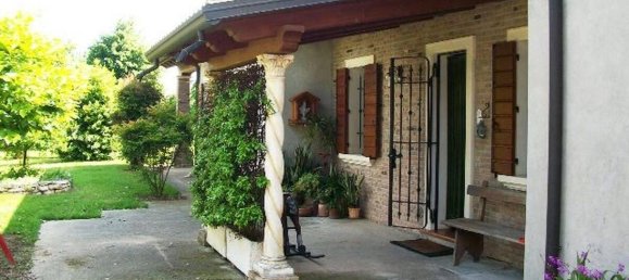 4 rooms Villa in Casaleone, Italy No. 31906 32
