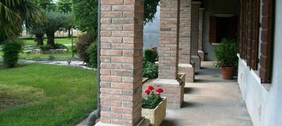 4 rooms Villa in Casaleone, Italy No. 31906 7