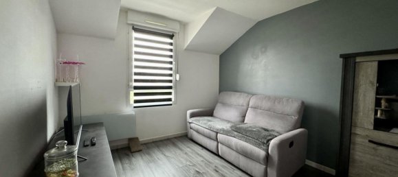 2 bedrooms Apartment in Lens, France No. 251310 3