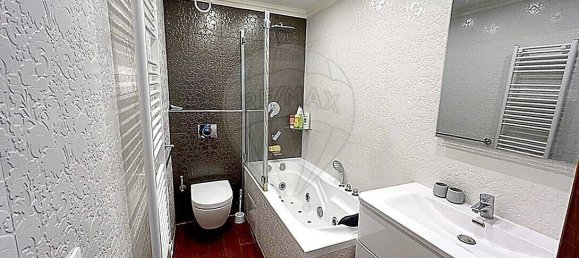 3 Schlafzimmer Wohnung in Courbevoie, France, Nr. 137990 8