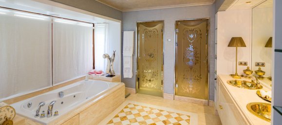 Casa de 6 dormitorios en Marbella, Spain No. 187862 20