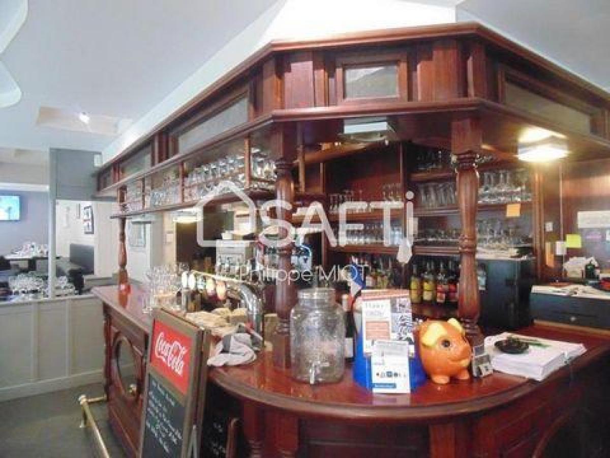  مكتب في Valenciennes, France 700متر مربع رقم 21383