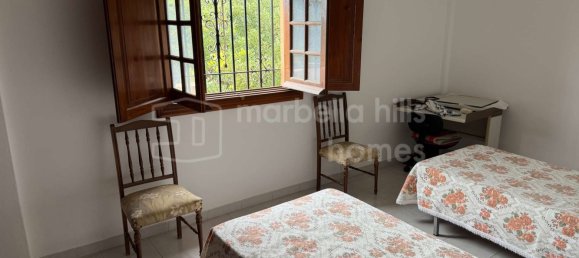4 Schlafzimmer Haus in Estepona, Spain, Nr. 32346 4