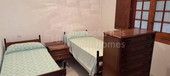 4 Schlafzimmer Haus in Estepona, Spain, Nr. 32346 3