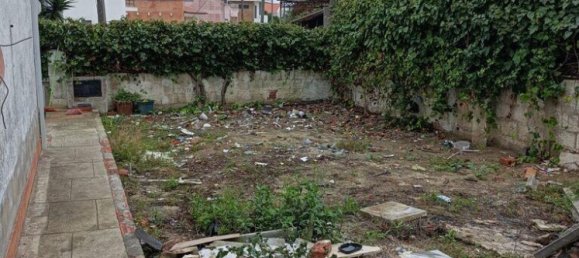 Земельный участок 333м² в Алмада, Португалия № 122409 2