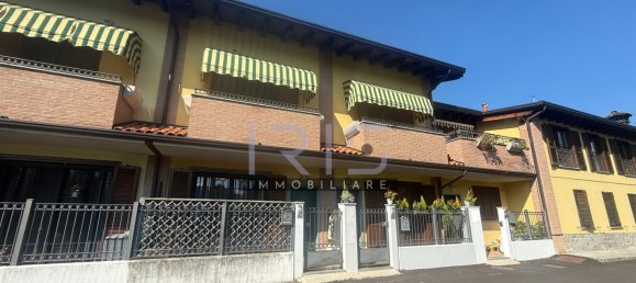 4 غرف نوم فيلا في Cesano Maderno, Italy رقم 377357 2