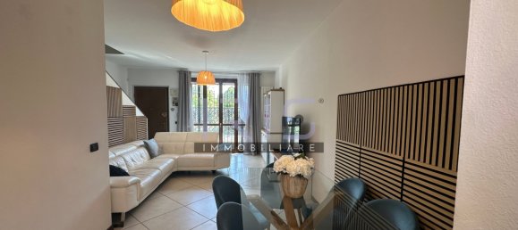 4 غرف نوم فيلا في Cesano Maderno, Italy رقم 377357 4