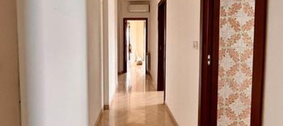 4 rooms Apartment in Molfetta, Italy No. 297969 2